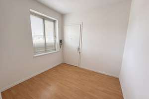 Stilvolle Altbauwohnung mit Balkon in denkmalgeschützter Villa – Die vollständige Adresse der Immobilie erhältst du vom Anbieter., 38100 Innenstadt, Braunschweig – Vorschaubild 6