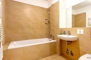 Property thumbnail 36