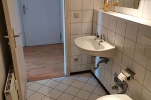 Helles Apartment mit Einbauküche und bodentiefem Fenster mitten in der City! – Große Steinstraße 10, 6108 Altstadt, Halle (Saale) – Vorschaubild 15
