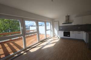 Helle 2-Zimmer-Wohnung mit großer Terrasse n Köln-Ehrenfeld – Hansemannstr 13, 50823 Ehrenfeld (Ortsteil), Köln – Vorschaubild 1