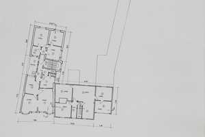 INVESTOREN AUFGEPASST: 3 HÄUSER MIT 6 WOHNUNGEN, 2 LADENLOKALEN UND RESTAURANT !!! – Hagen – Vorschaubild 75