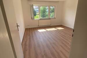 Helle 3-Zimmer Wohnung mit Balkon, tollem Blick  und Gartennutzung in Stuttgart West – Die vollständige Adresse der Immobilie erhältst du vom Anbieter., 70193 Kräherwald, Stuttgart – Vorschaubild 5