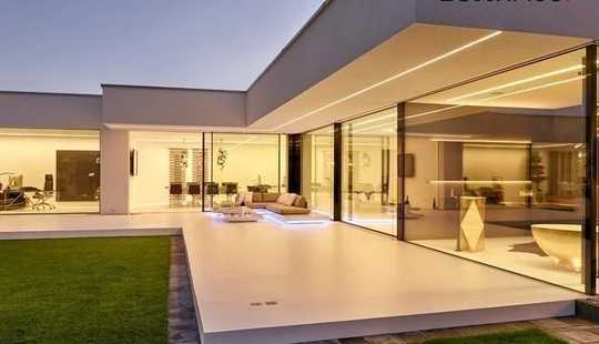 Bild von LUXHAUS Bauhaus Bungalow mit 180 m² WF inkl. Keller alles noch individuell planbar Schlüsselfertig