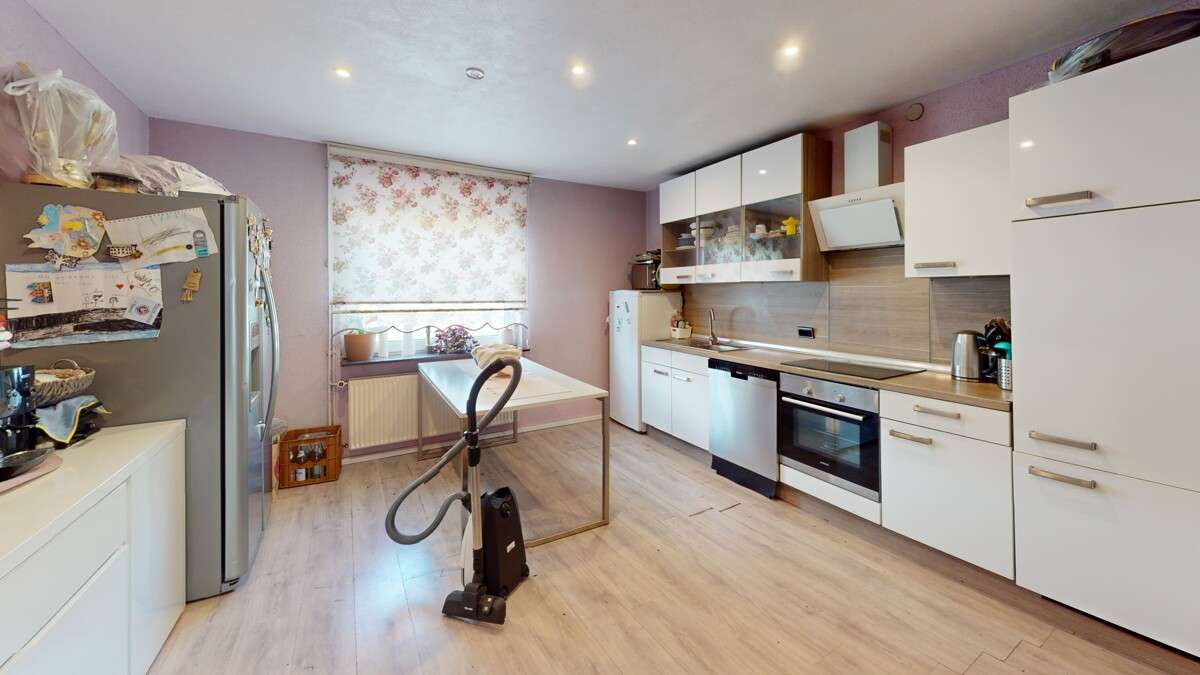 Immobilie in Plettenberg - VR IMMO: Für Macher, Planer und Vermieter – Zweifamilienhaus mit Charakter und Chancen. - Bild 8