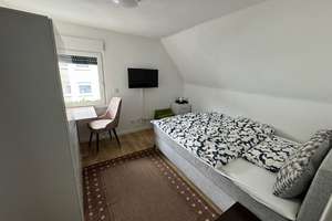 Siegen Weidenau/ 8 Gehminuten zur Uni / Möbliertes Zimmer od. Ferienwhg. frisch saniertem Wohnhaus – Ludwigstr. 36, 57076 Weidenau, Siegen – Vorschaubild 7