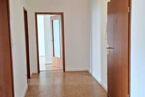 Nähe Bilker Bahnhof - UNINÄHE - 2 Zimmer +  grosse WOHNKÜCHE – Düsseldorf – Vorschaubild 1