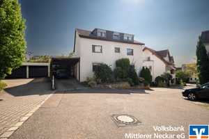 Ruhige Lage und geräumigen Garten gesucht? 
-tolles 3-Familienhaus in Kemnat!  – Esslingen (Kreis) – Vorschaubild 1