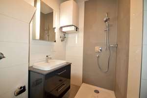 1-Zimmer Wohnung mit Blick über Stuttgart – Die vollständige Adresse der Immobilie erhältst du vom Anbieter., 70182 Heusteigviertel, Stuttgart – Vorschaubild 2