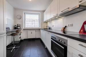 Maxvorstadt/Schwabing - Gemütlich. Zeitlos. Urban. - Mit sonnigem Westbalkon & Einzelgarage! – Die vollständige Adresse der Immobilie erhältst du vom Anbieter., 80797 Neuschwabing, München – Vorschaubild 4
