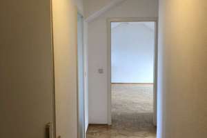Möblierte DG-Wohnung in zentralster Lage – Die vollständige Adresse der Immobilie erhältst du vom Anbieter., 65185 Mitte, Wiesbaden – Vorschaubild 9