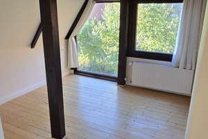 Großes Einfamilienhaus zentrumsnah, zur Miete mit Garten und zwei eigenen Parkplätzen - ab sofort – Olewischtwiet 18, 22177 Bramfeld, Hamburg – Vorschaubild 40