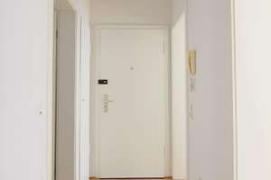 Attraktive 2-Zimmer-Wohnung mit Einbauküche und Garage (optional) in begehrter Lage am Rathenauplatz – Mozartstraße 00, 50674 Neustadt/Süd, Köln – Vorschaubild 9