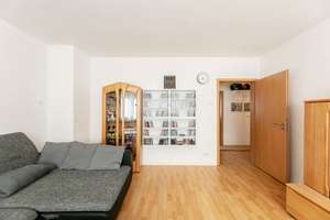 Stadtleben genießen: renovierte 3-Zi.-Wohnung in Ulm-Mitte – Die vollständige Adresse der Immobilie erhältst du vom Anbieter., 89073 Mitte, Ulm – Vorschaubild 8