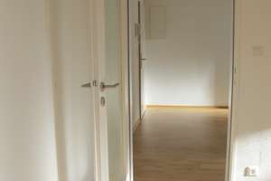 Sanierte, gemütliche 1-Zimmer-Wohnung mit Balkon und EBK in Stuttgart-Bad Cannstatt – Obere Waiblinger Straße 138, 70374 Espan, Stuttgart – Vorschaubild 4