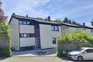 Großzügiges modernisiertes Reiheneckhaus mit Garten und Garage in toller Lage von Lörrach-Salzert