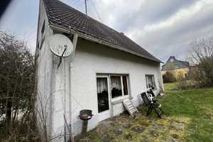 Freistehendes Haus mit Garten in guter Lage
 – Pfalzgrafenweg 28, 55765 Birkenfeld (Kreis) – Vorschaubild 3