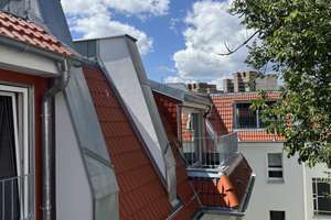 Provisionsfrei...SCHÖNE, SEHR HELLE DACHGESCHOSS-WHG. M. 2 x TERRASSEN WEITBLICK, LIFT-BARRIEREFREI – Die vollständige Adresse der Immobilie erhältst du vom Anbieter., 10405 Prenzlauer Berg, Berlin – Vorschaubild 11