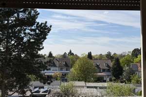 +OF-Buchhügel+ Älteres 3-FH (DHH mit großem Garten und Doppel-Garage
