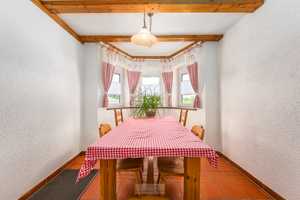 Sehr viel Platz für Ihre Familie! Geräumiges Einfamilienhaus in Pfakofen! – Regensburg (Kreis) – Vorschaubild 10