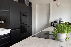 Lichtdurchflutete 3-Zimmer-DG-Wohnung mit großer Dachterrasse, Aufzug und hochwertiger Einbauküche – Nelkenstraße 24, 42283 Wuppertal – Vorschaubild 6
