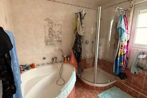 Charmante Doppelhaushälfte mit Wintergarten und Garage in Leipzig- Rückmarsdorf – Die vollständige Adresse der Immobilie erhältst du vom Anbieter., 4178 Burghausen-Rückmarsdorf, Leipzig – Vorschaubild 4