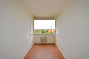 Sanierungsjuwel in zentraler Lage mit Weitblick und Balkon – Die vollständige Adresse der Immobilie erhältst du vom Anbieter., 12101 Tempelhof, Berlin – Vorschaubild 4