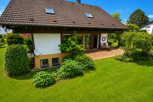 Ein Zuhause zum Durchatmen – charmantes Holzhaus in ruhiger Aussichtslage! – Die vollständige Adresse der Immobilie erhältst du vom Anbieter., 88400 Biberach an der Riß – Vorschaubild 4