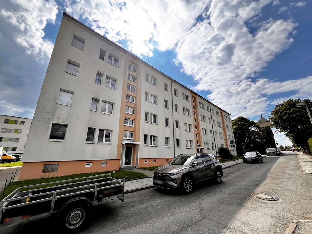 "Mit viel Potential - sanierungsbedürftige, vermietete 3-Zimmer-EGWohnung mit Balkon und Stellplatz", Greiz Kreis – Bild 3