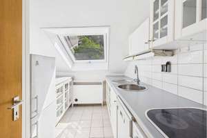 Dachgeschosswohnung in Stuttgart zu verkaufen. – Die vollständige Adresse der Immobilie erhältst du vom Anbieter., 70469 Feuerbacher Tal, Stuttgart – Vorschaubild 9