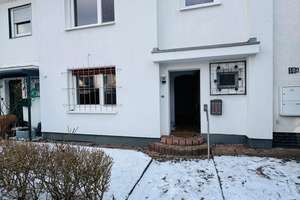 5-Zimmer Reihenhaus mit Garten in Mainz-Mombach inkl. Garage + 2 Stellplätze – Obere Bogenstrasse 30, 55120 Mombach, Mainz – Vorschaubild 1