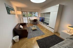 Charmante 1-Zimmer Wohnung im EG mit Terrasse in München-Bogenhausen – Normannenplatz 2, 81925 Herzogpark, München – Vorschaubild 1