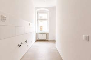 Stilvoll sanierte 2-Zi.-Altbauwohnung mit Balkon, Aufzug & Stuck in ruhiger Nebenstraße – Die vollständige Adresse der Immobilie erhältst du vom Anbieter., 13347 Wedding, Berlin – Vorschaubild 6