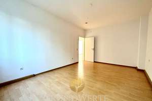 + HSO Military Lease + Charming Apartment in Stuttgart Süd with huge terrace – Arminstraße 38, 70178 Karlshöhe, Stuttgart – Vorschaubild 15