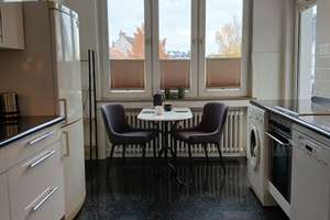 Charmante Wohnung in Top-Lage (Düsseldorf-Unterbilk) Nähe Rhein und Kö – Reichsstraße 1, 40217 Unterbilk, Düsseldorf – Vorschaubild 2