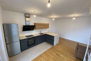Neuwertige 3-Zimmer-Wohnung mit Balkon in München Allach – Am Münchfeld 41, 80999 Untermenzing, München – Vorschaubild 2
