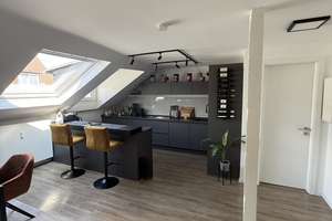 Sonnige 3 Zimmer im Zukunftsviertel Unterbilk – 40219 Unterbilk, Düsseldorf – Vorschaubild 2