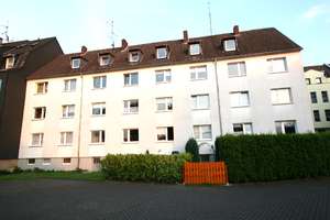 2-Raum-DG-Wohnung mit Wohnküche zum Wohlfühlen zu vermieten! – Seestraße 12, 45359 Frintrop, Essen – Vorschaubild 3