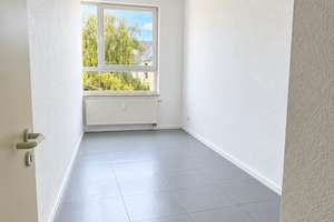 Bezugsfrei | Moderne 4-Zimmer-Wohnung mit Balkon und Tiefgarage im beliebten Oberbilk – 40227 Oberbilk, Düsseldorf – Vorschaubild 9