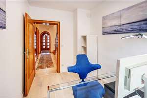 Property thumbnail 12