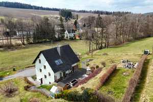 Einfamilienhaus in unverbaubarer Randlage mit Balkon, Terrasse, Garage, EBK ... – Vogtlandkreis – Vorschaubild 2