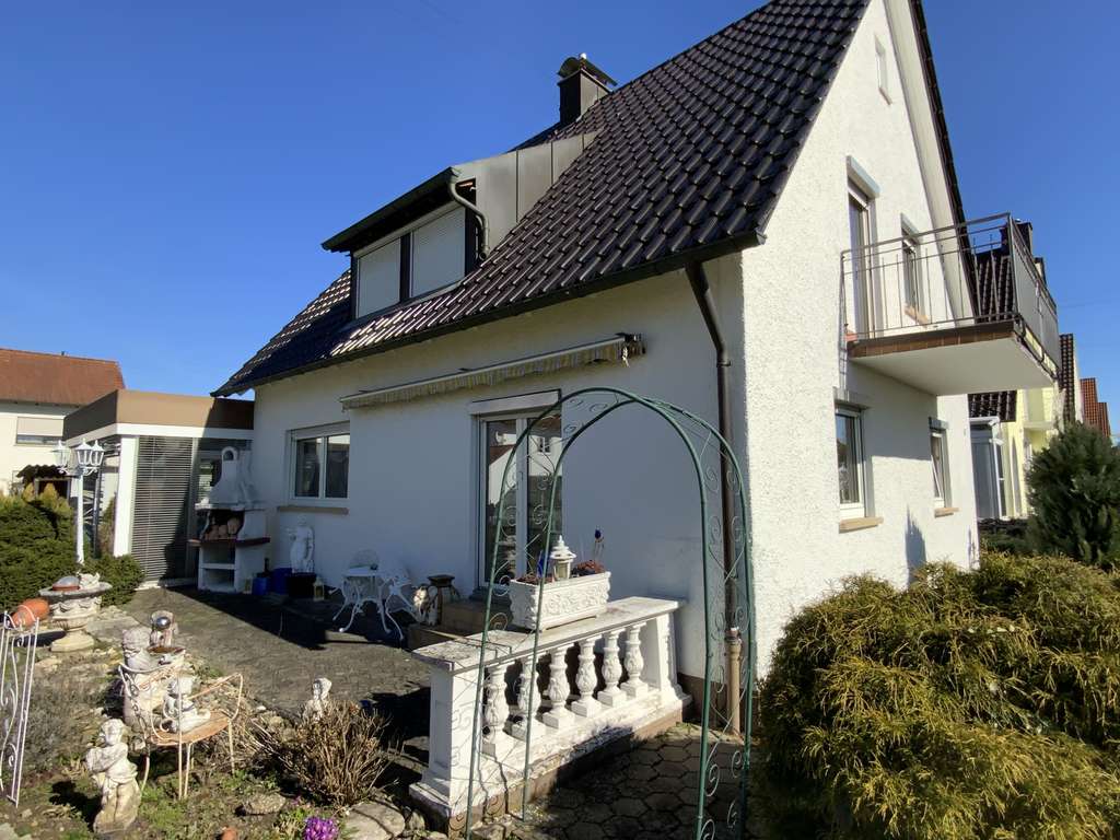 Immobilie in Ichenhausen - Familientraum! Top Lage in Ichenhausen - Bild 1