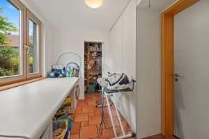 EEK B: Einfamilienhaus in architektonischer Raffinesse und großzügigem Wohnkomfort – Die vollständige Adresse der Immobilie erhältst du vom Anbieter., 85452 Moosinning – Vorschaubild 11