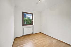 Mehrfamilienhaus mit 4 Wohneinheiten | Münchner-Süden | Nahe U Bahn – Die vollständige Adresse der Immobilie erhältst du vom Anbieter., 81475 Fürstenried-West, München – Vorschaubild 17