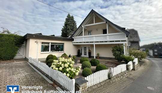 Bild von Sehr gepflegtes Einfamilienhaus mit großem Grundstück!