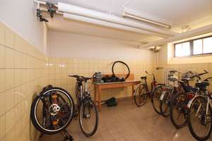 Helle 3-Zimmer-Wohnung mit Wintergarten und Aufzug in Wolfsburg! – Die vollständige Adresse der Immobilie erhältst du vom Anbieter., 38448 Teichbreite, Wolfsburg – Vorschaubild 9