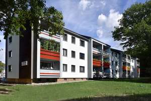 Modernisierte Wohnung auf dem Laagberg // 2.OG links – Vogtlandweg 28, 38440 Laagberg, Wolfsburg – Vorschaubild 2