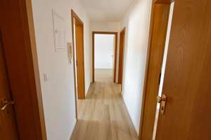 Helle 3 Zimmer Wohnung in ruhiger Lage mit Gemeinschaftsgarten und neuer EBK – Die vollständige Adresse der Immobilie erhältst du vom Anbieter., 78166 Donaueschingen – Vorschaubild 5