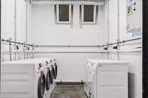 Property thumbnail 9