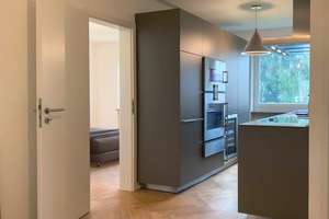 Komplett entkernte exklusive Wohnung für den Erstbezug nach Renovierung (sehr ruhige Lage) – Die vollständige Adresse der Immobilie erhältst du vom Anbieter., 93055 Ostenviertel, Regensburg – Vorschaubild 2