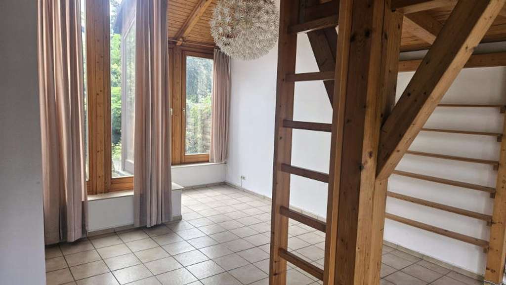 Immobilie in Zwingenberg - Gepflegtes, freistehendes EFH mit Terrasse und großem Garten in Zwingenberg - Bild 0